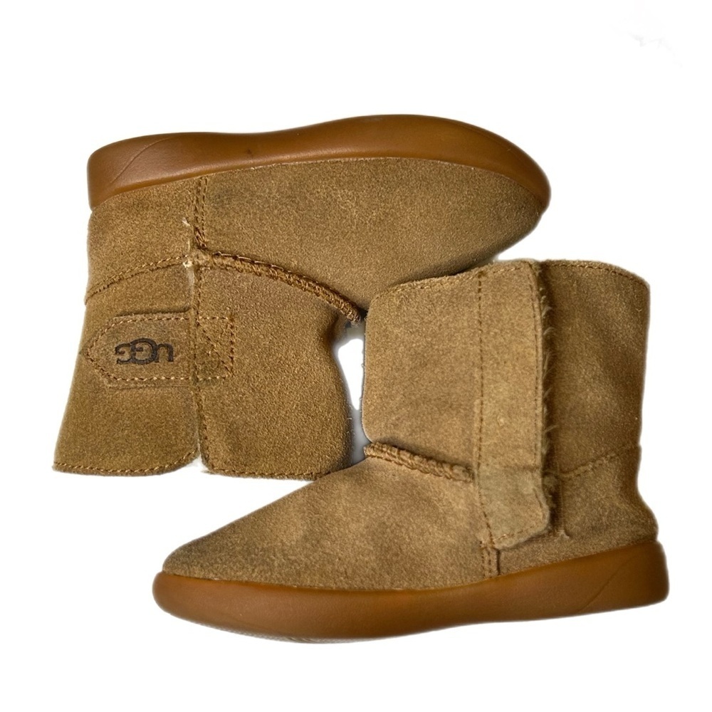 Toddler UGG Boots - Picture 7 of 15